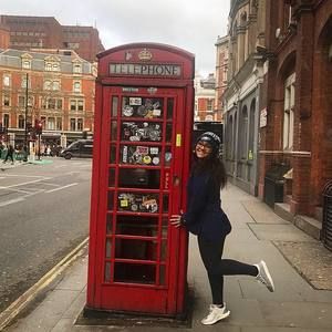 Meet your Posher, Alexandra